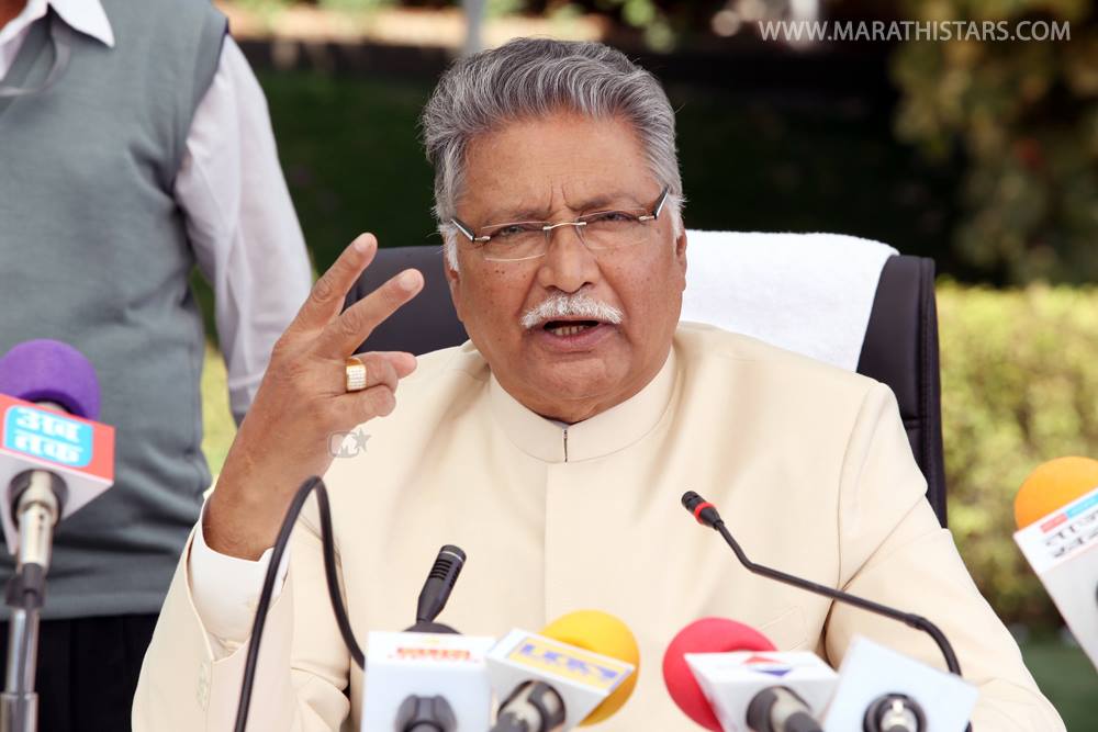 Marathi Actor Vikram Gokhale - Dusari Goshta Still Photos