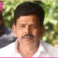 Gulabi Marathi Movie - Vinay Apte