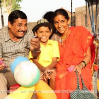 Nandu Madhav & Veena Jamkar - Tapaal Still Photos