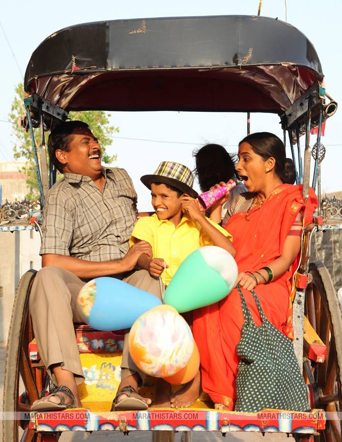 Tapaal Marathi Movie Still Photos