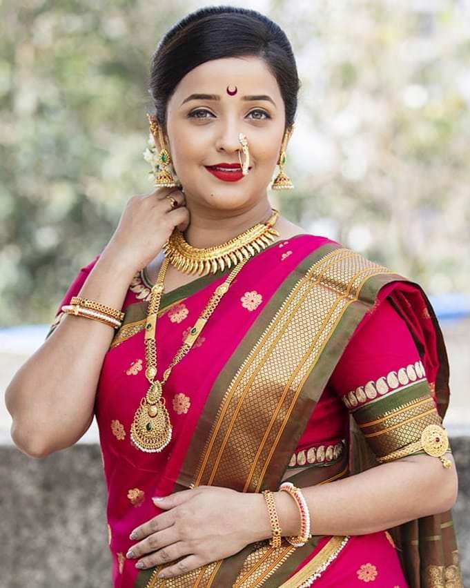 Apurva Nemlekar in Saree