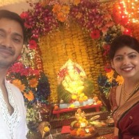 Shreyas Talpade with wife - Celebrating Ganesha Chathurthi