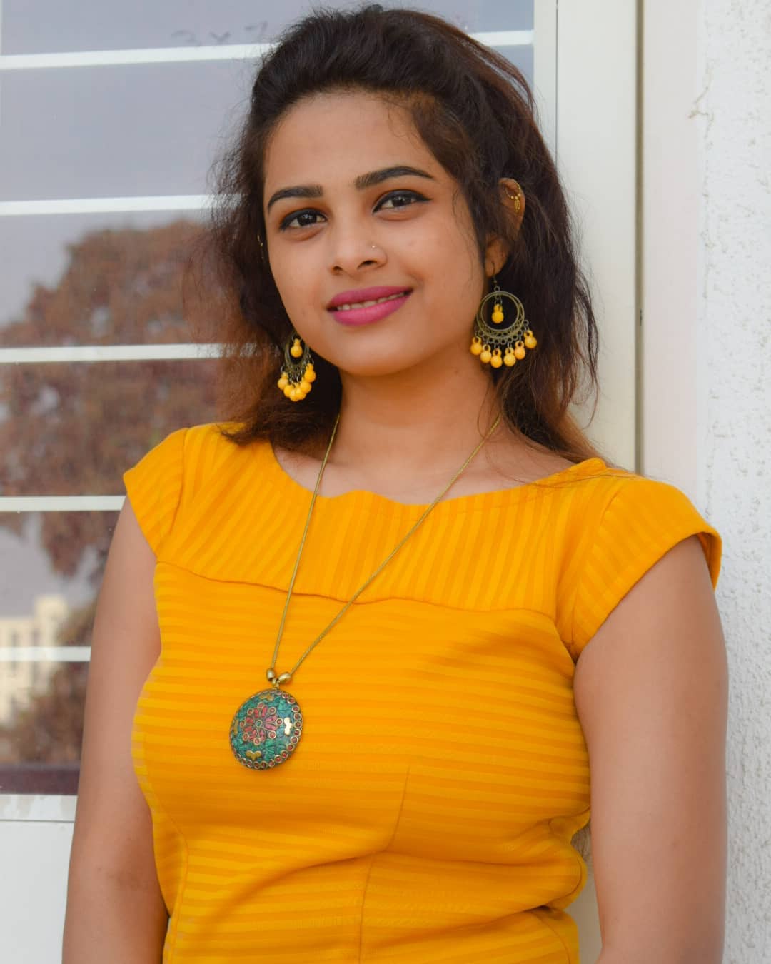 Amruta Dhongade HD Images Photos