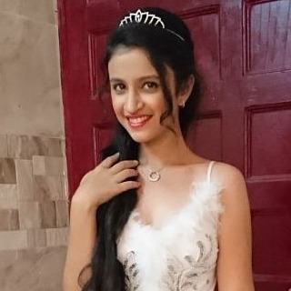 Ritika Shrotri Images