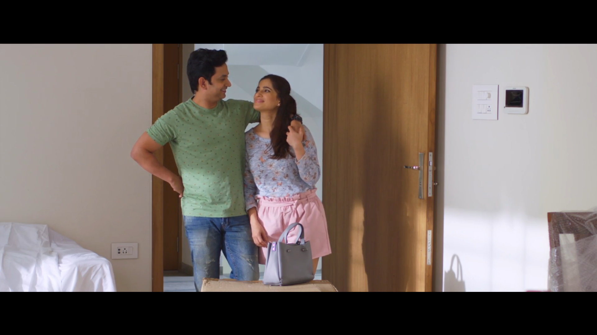 PRIYA BAPAT, UMESH KAMAT (2)