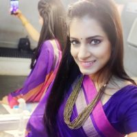 Sarita Mehendale Joshi Saree Selfiw