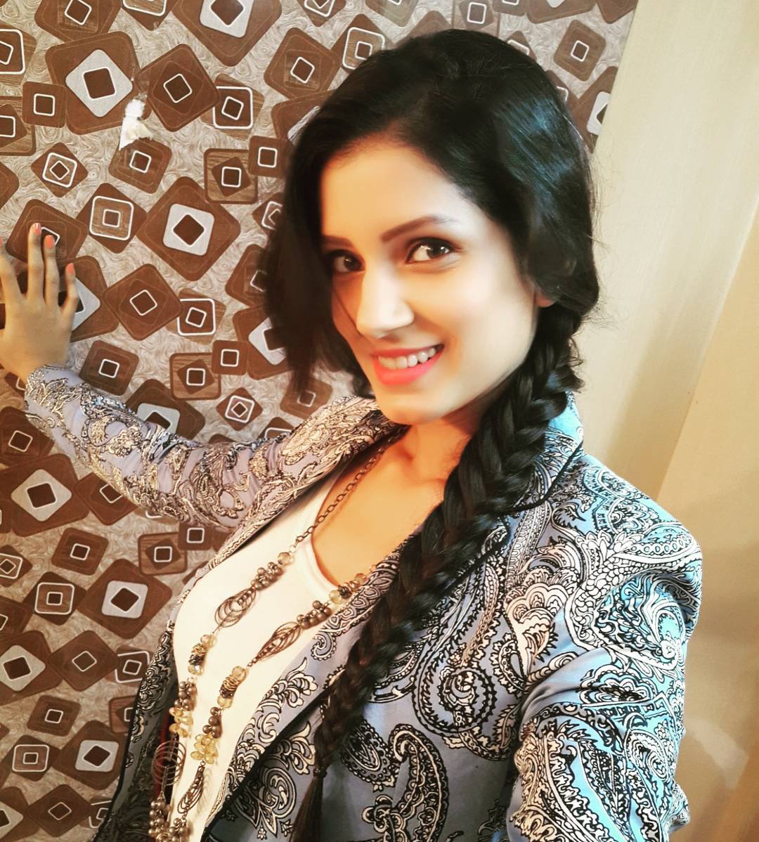 Sarita Mehendale Joshi selfie images